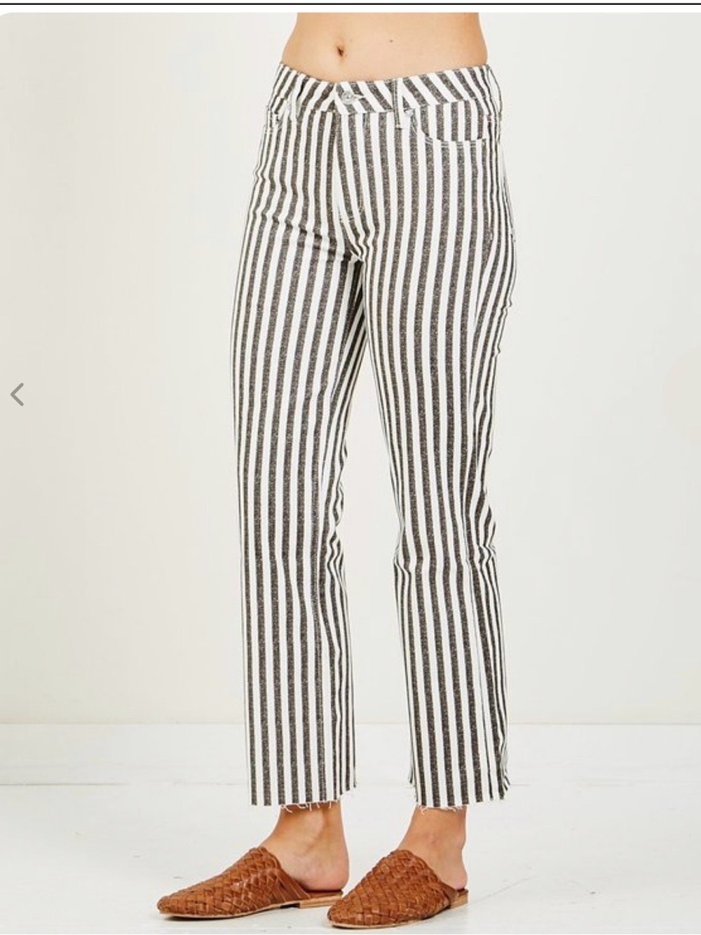 PAIGE Atley Ankle Flare Black & White Vertical Stripe Wide-Leg Jeans Raw Hem 28 - Picture 2 of 10